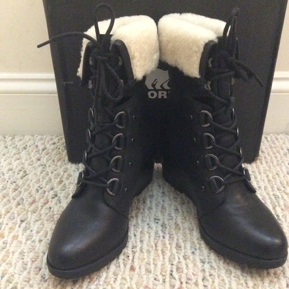 🆕 SOREL x Anthropologie black leather wedge boots - Picture 4 of 8